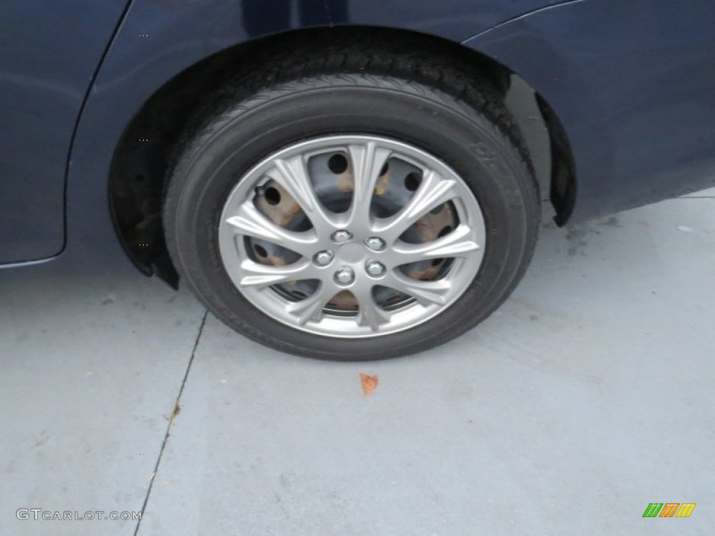2007 Yaris Sedan - Nautical Blue Metallic / Bisque photo #11
