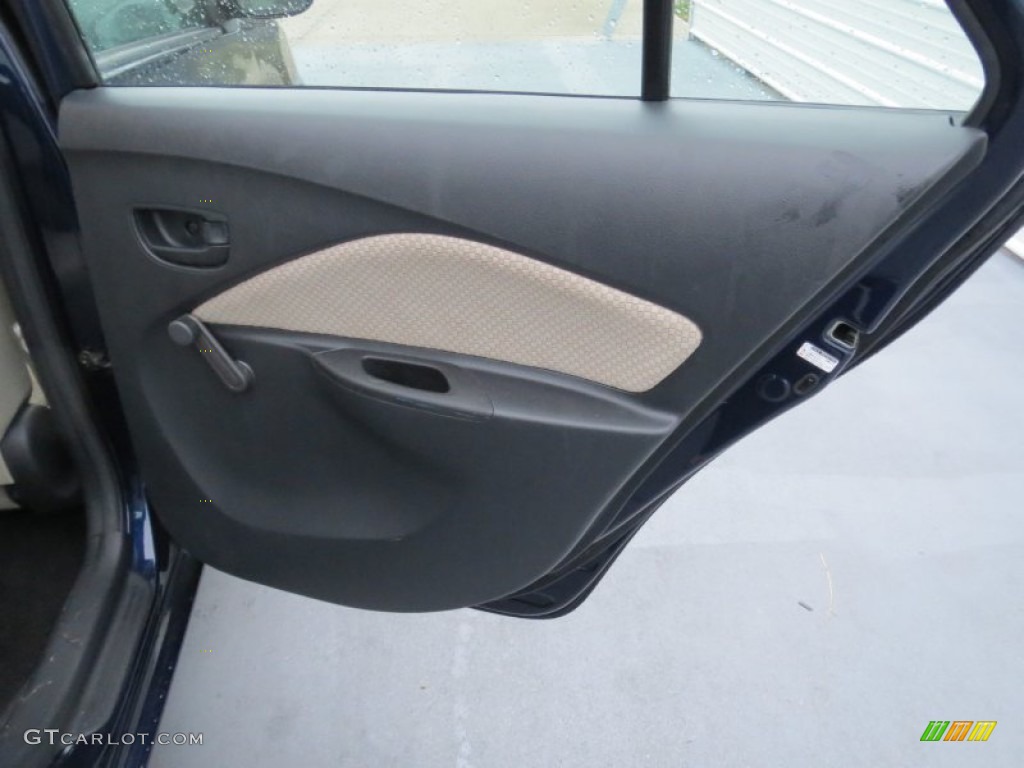 2007 Yaris Sedan - Nautical Blue Metallic / Bisque photo #28