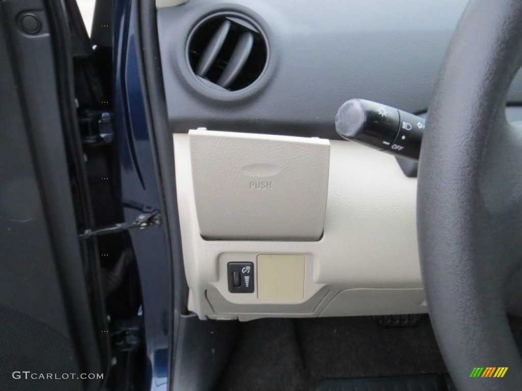 2007 Yaris Sedan - Nautical Blue Metallic / Bisque photo #46