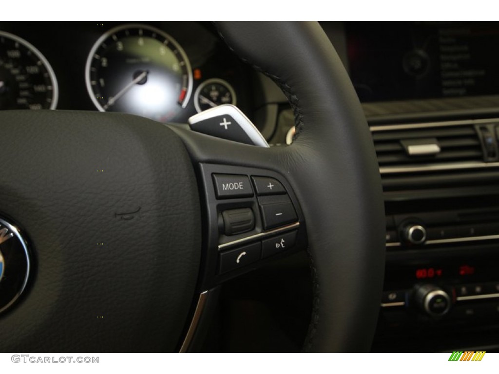 2013 BMW 5 Series ActiveHybrid 5 Controls Photo #74034630