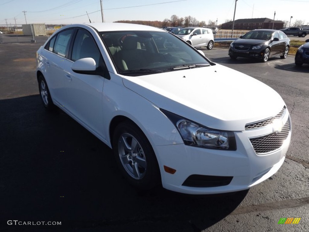 2013 Cruze LT - Summit White / Medium Titanium photo #3