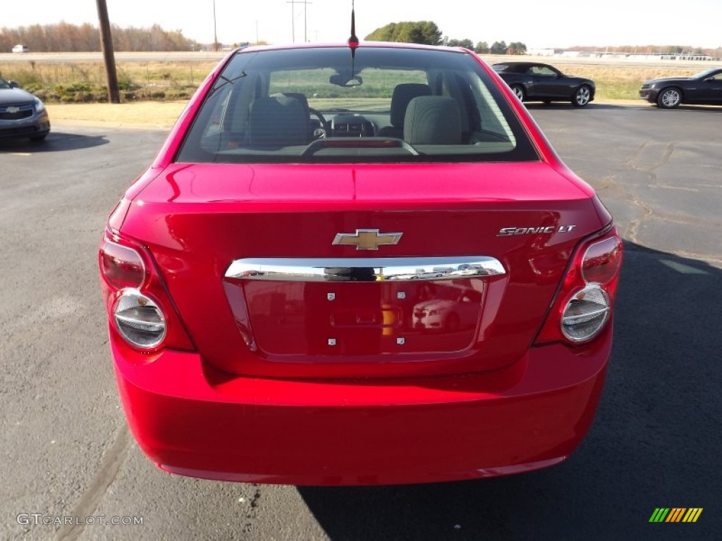 2013 Sonic LT Sedan - Victory Red / Dark Pewter/Dark Titanium photo #6