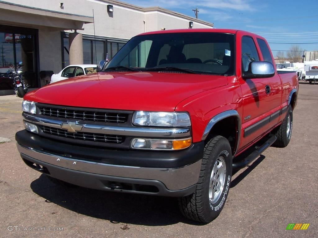 2001 Silverado 1500 LS Extended Cab 4x4 - Victory Red / Graphite photo #23