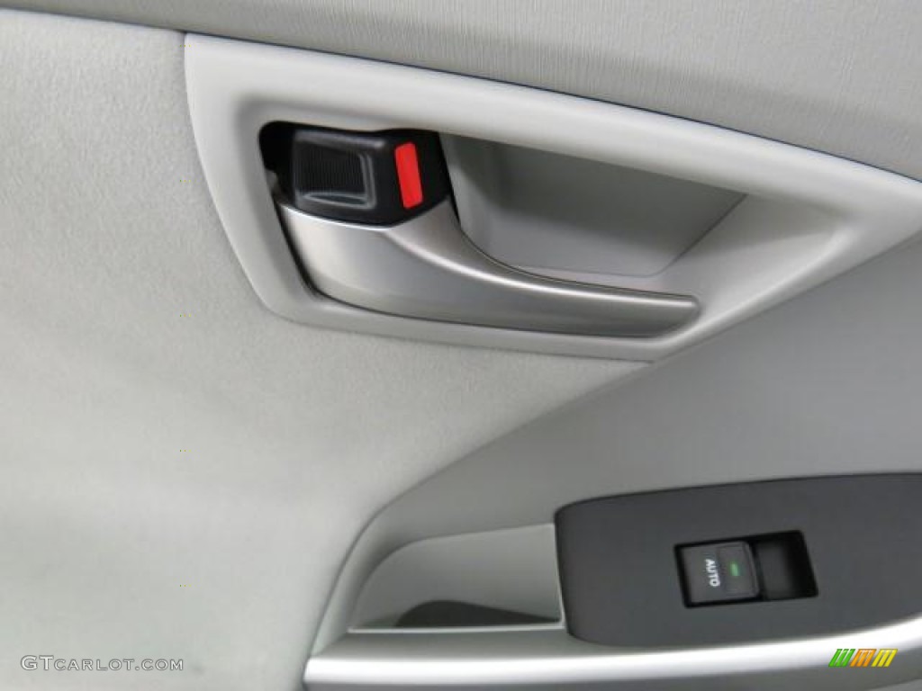 2012 Prius 3rd Gen Two Hybrid - Nautical Blue Metallic / Misty Gray photo #7