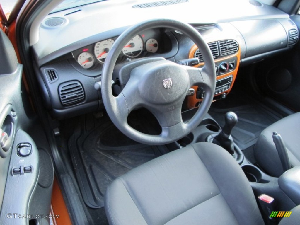 Dark Slate Gray Interior 2005 Dodge Neon SXT Photo #74045372