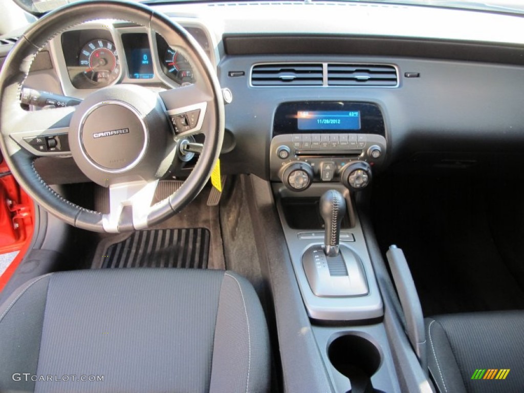 2011 Chevrolet Camaro LT/RS Coupe Black Dashboard Photo #74047553