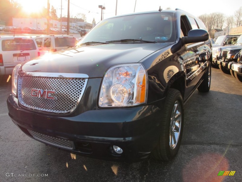 2007 Yukon XL Denali AWD - Blue-Green Crystal / Cocoa/Light Cashmere photo #2