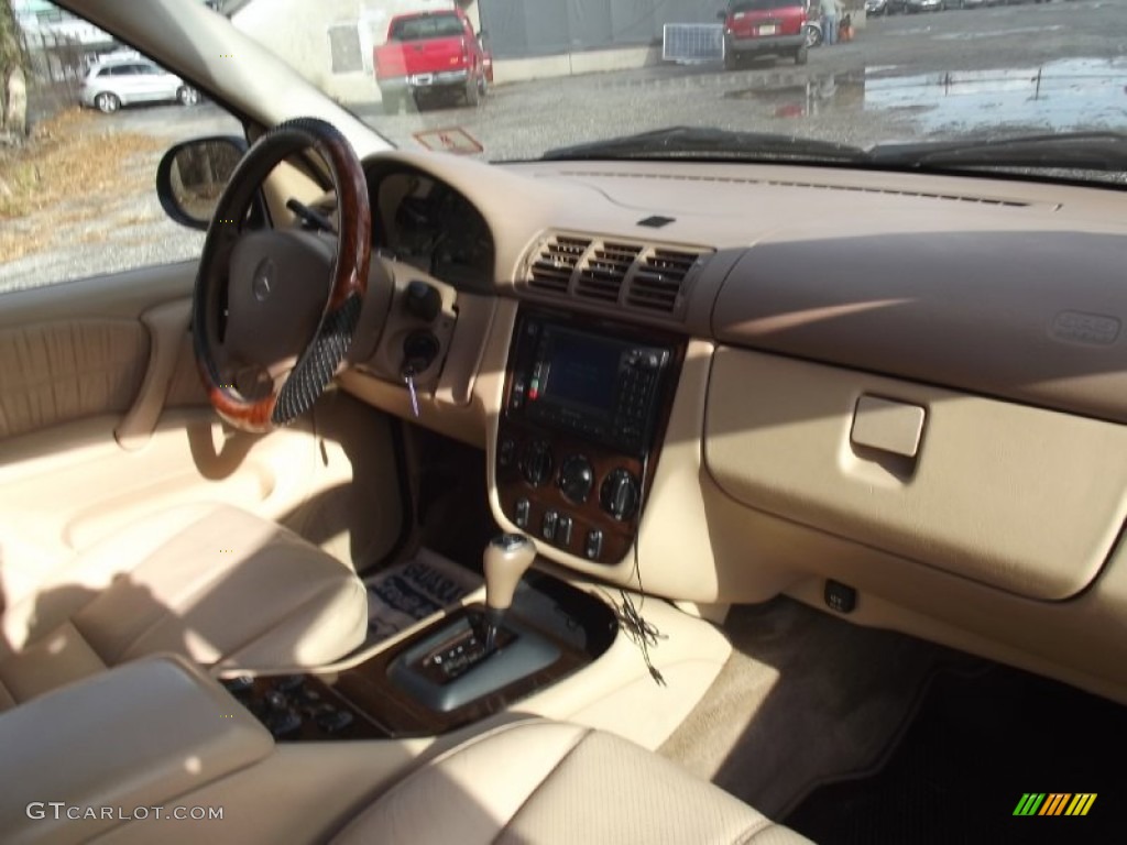 2001 ML 320 4Matic - Cypress Green Metallic / Charcoal photo #14
