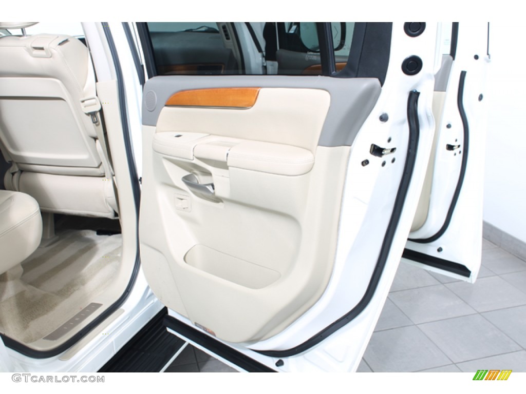 2010 Infiniti QX 56 4WD Wheat Door Panel Photo #74048432