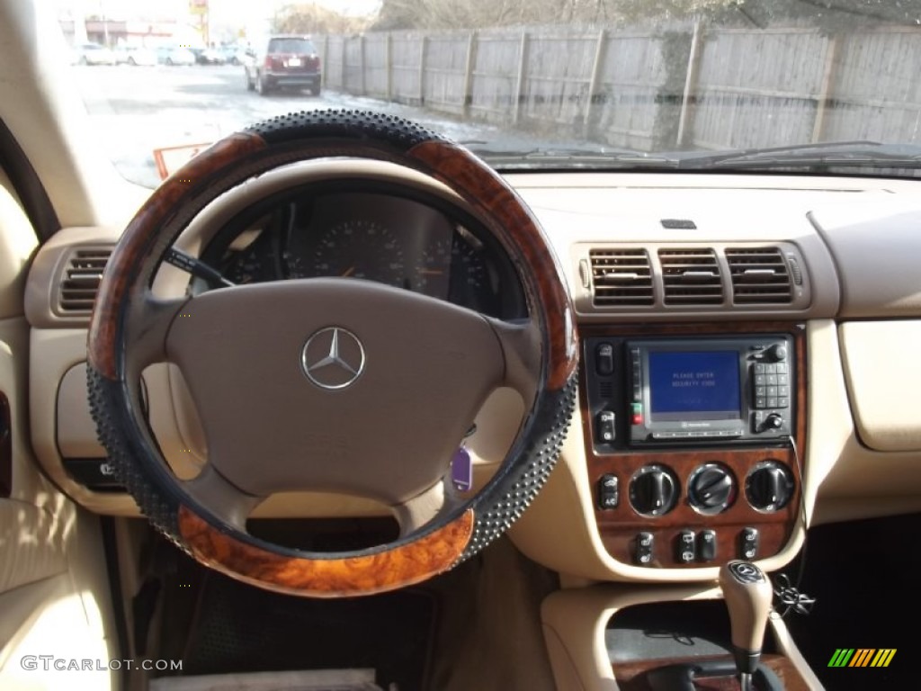2001 ML 320 4Matic - Cypress Green Metallic / Charcoal photo #28