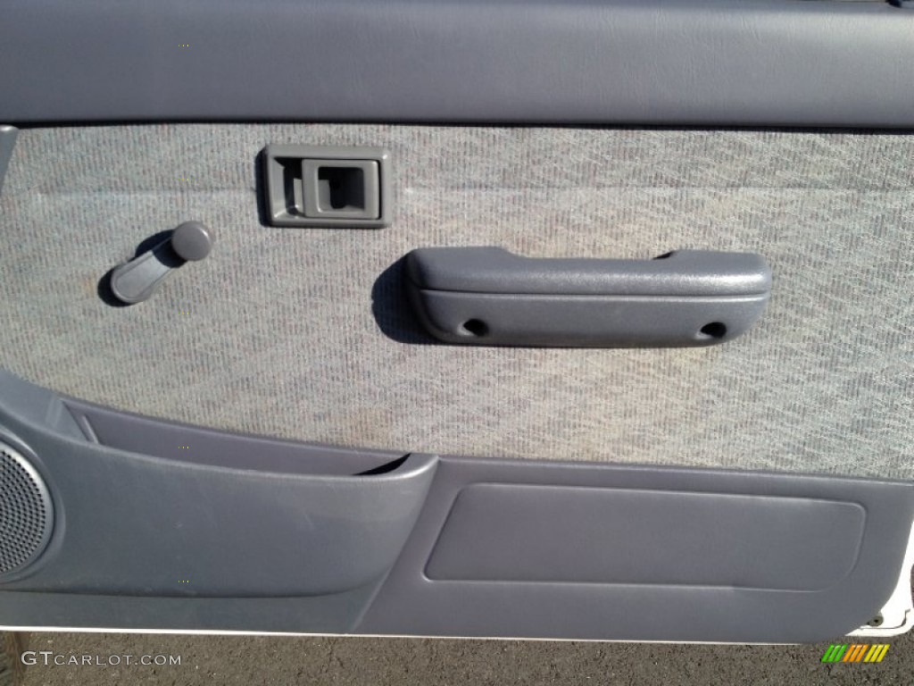 1998 Toyota Tacoma PreRunner V6 Extended Cab Door Panel Photos