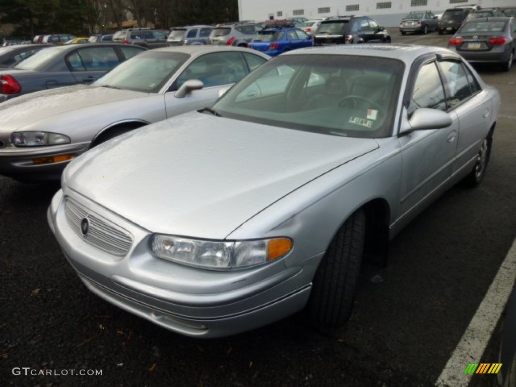 2002 Regal LS - Sterling Silver Metallic / Medium Gray photo #1