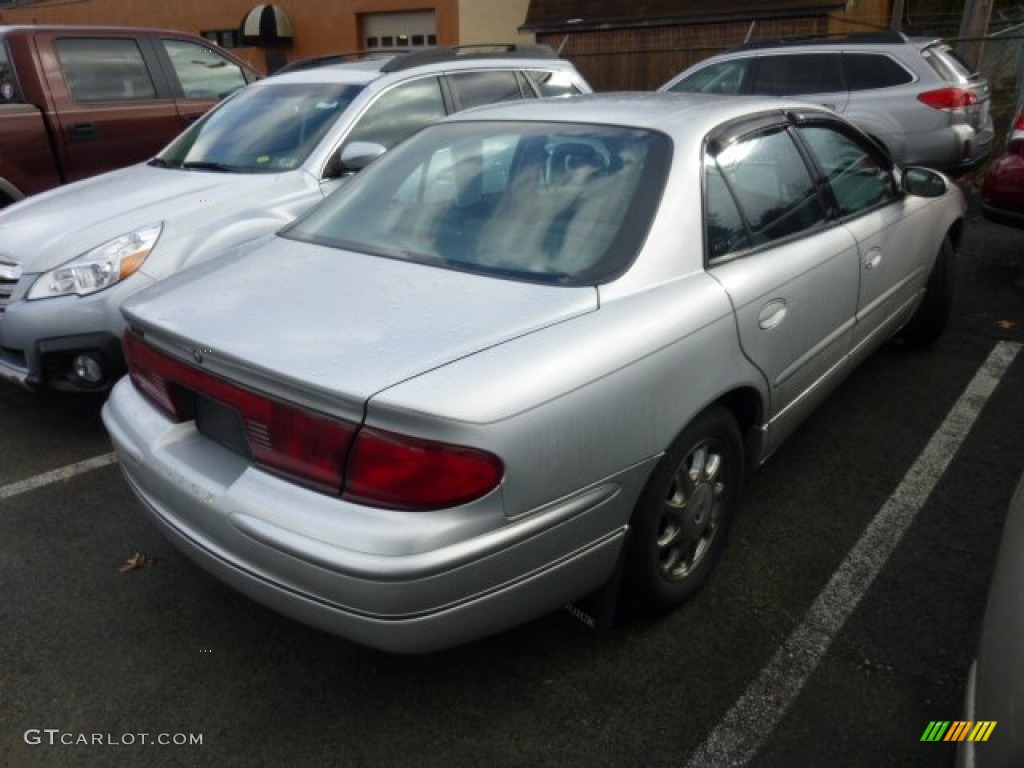 2002 Regal LS - Sterling Silver Metallic / Medium Gray photo #3
