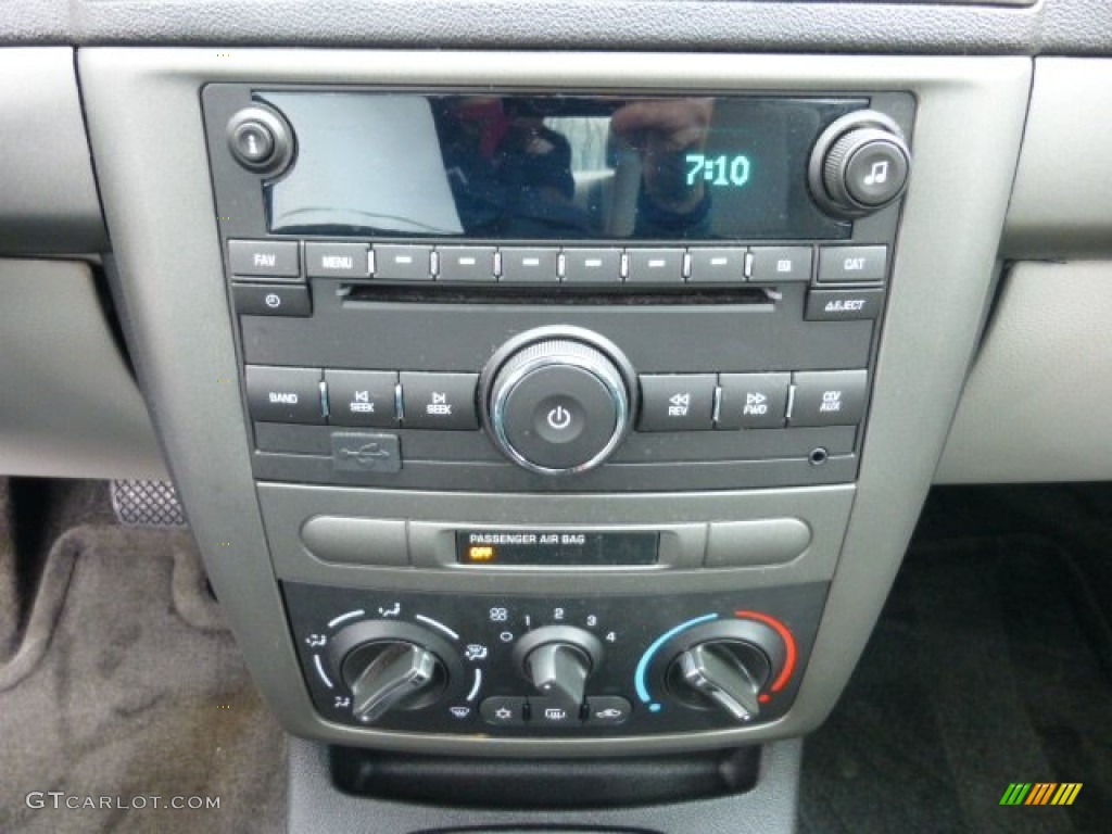 2009 Chevrolet Cobalt LT Coupe Controls Photo #74054734