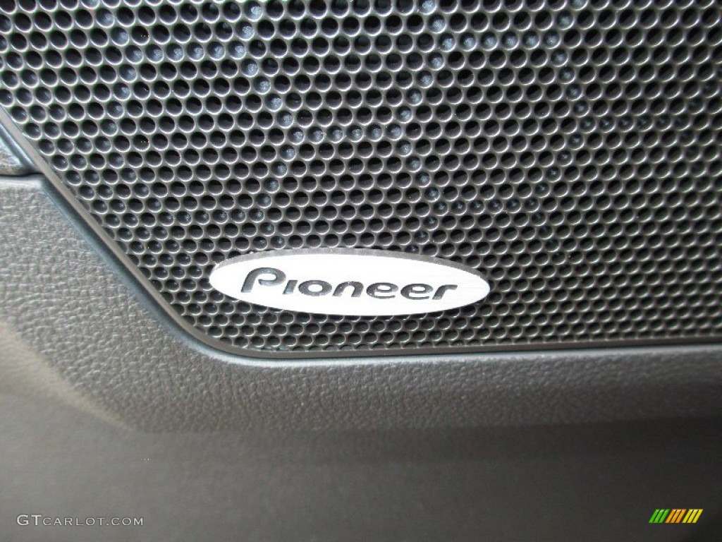 2013 Chevrolet Equinox LT AWD Audio System Photos