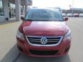 Pomegranate Red Metallic - Routan SE Photo No. 10