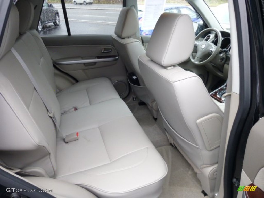 2011 Suzuki Grand Vitara Limited Rear Seat Photo #74056077