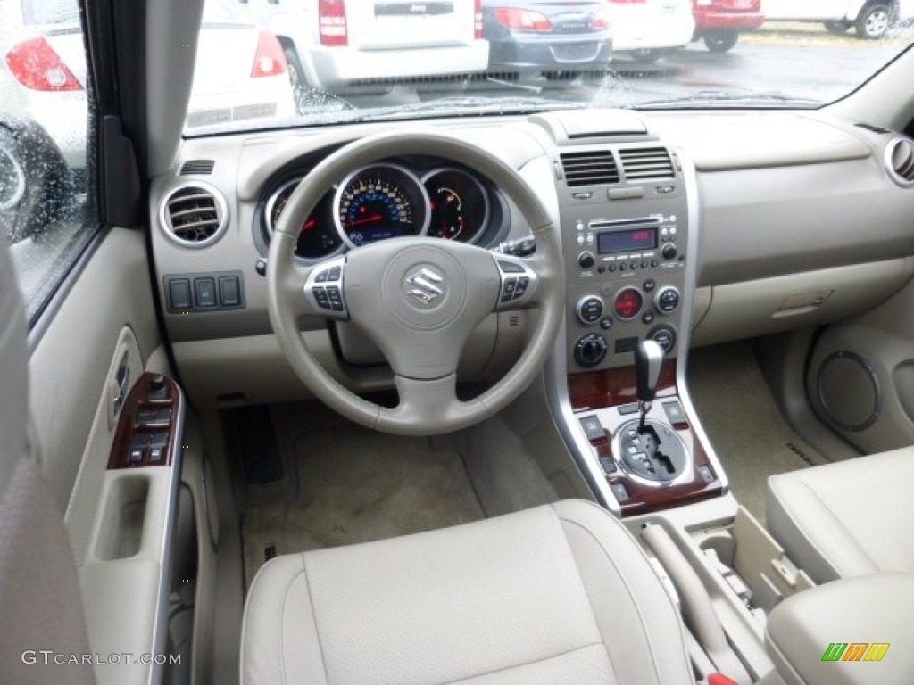 Beige Interior 2011 Suzuki Grand Vitara Limited Photo #74056146