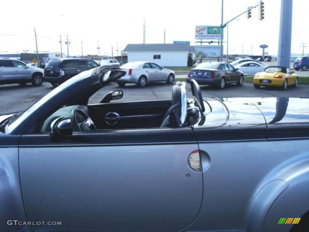 2006 SSR  - Ricochet Silver Metallic/Smokin