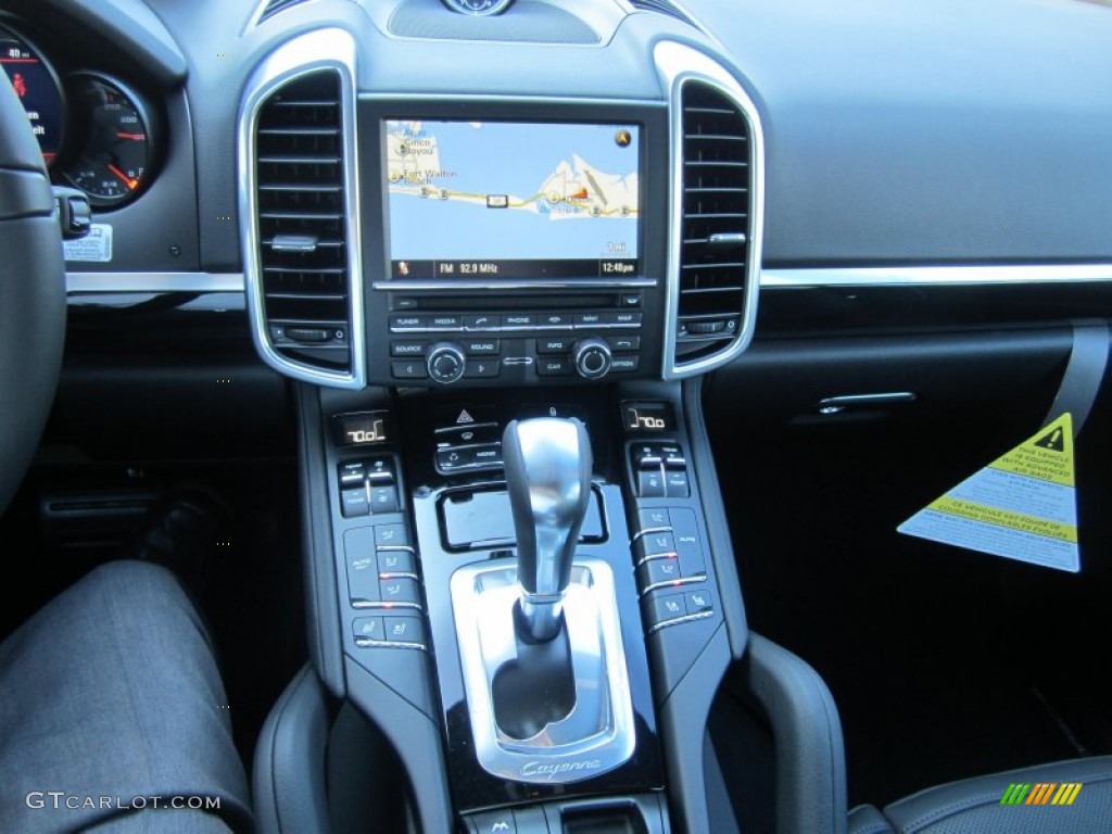2013 Porsche Cayenne Diesel Controls Photo #74057302