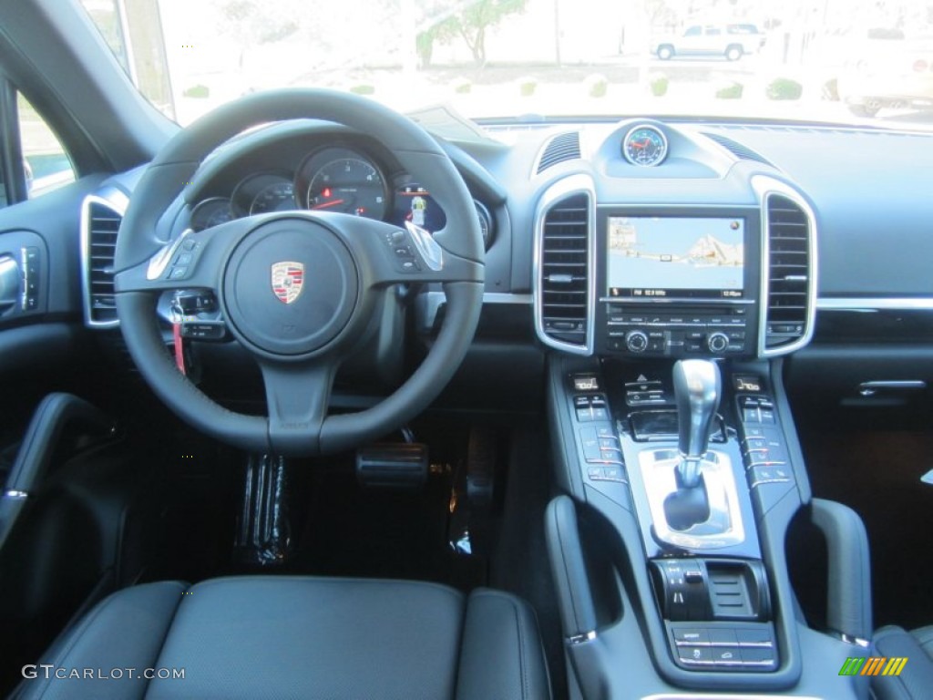 2013 Porsche Cayenne Diesel Black Dashboard Photo #74057414