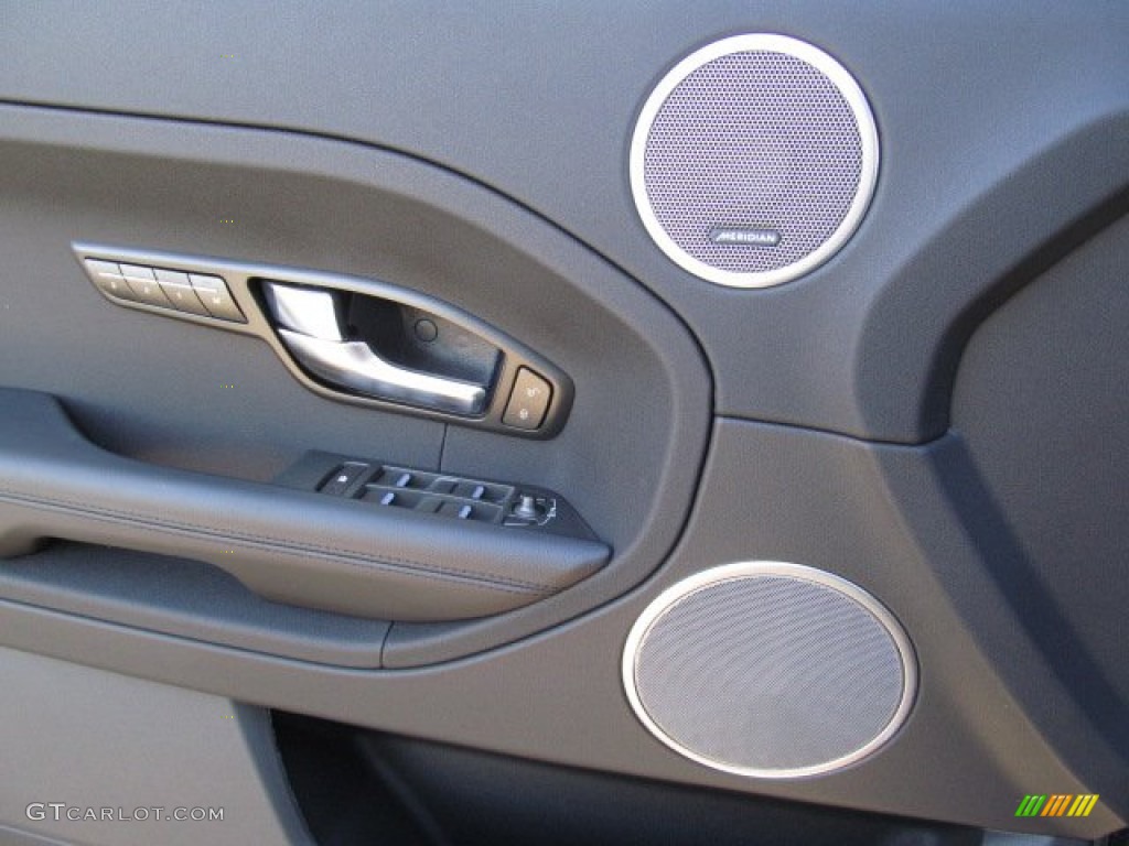 2013 Land Rover Range Rover Evoque Pure Audio System Photo #74057963
