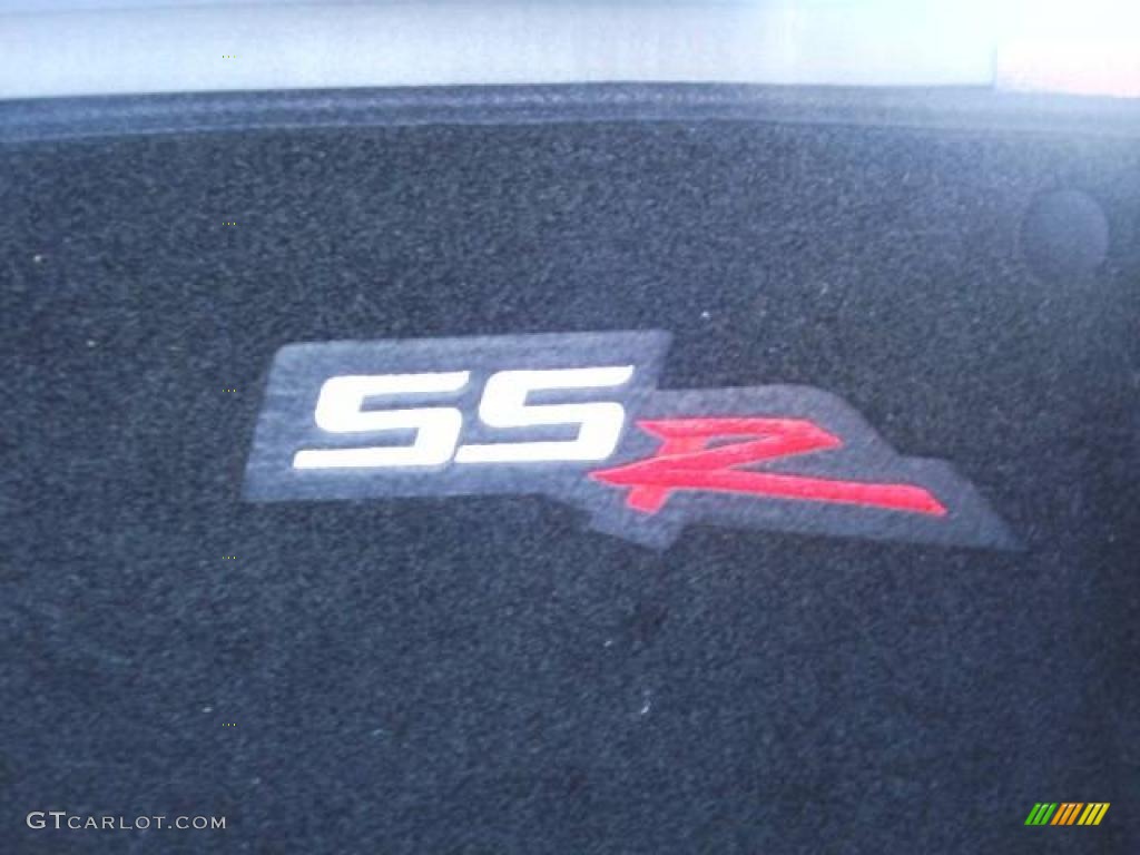 2006 SSR  - Ricochet Silver Metallic/Smokin