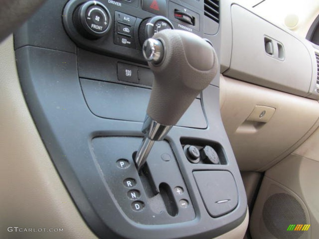 2008 Kia Sedona LX Transmission Photos
