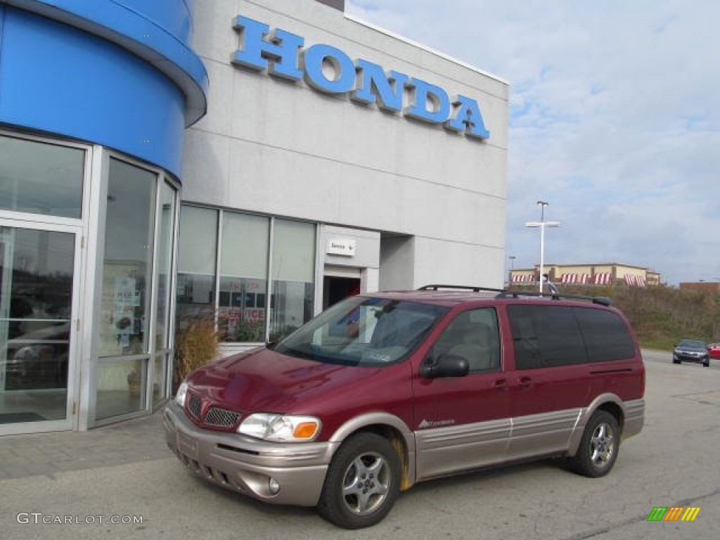 2004 Montana  - Sport Red Metallic / Taupe photo #1