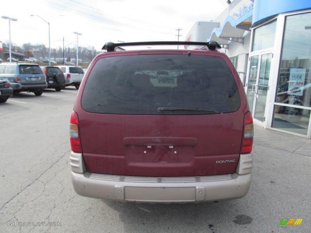 2004 Montana  - Sport Red Metallic / Taupe photo #4