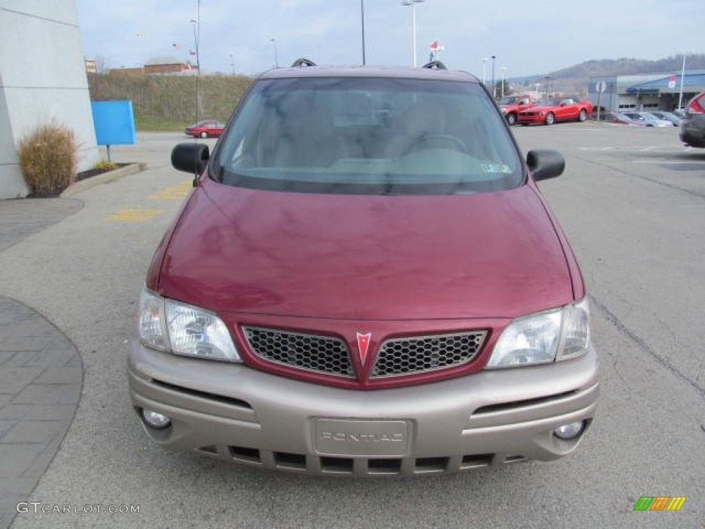 2004 Montana  - Sport Red Metallic / Taupe photo #8
