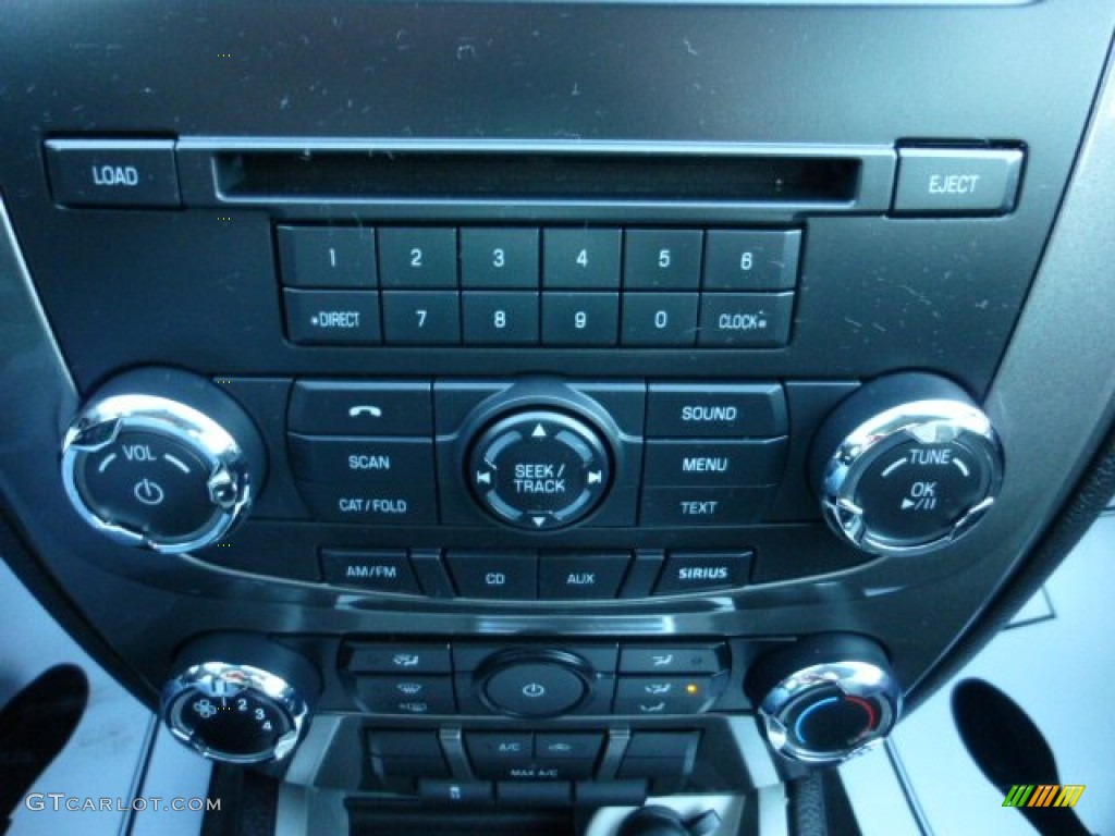 2010 Ford Fusion Sport Controls Photo #74066828