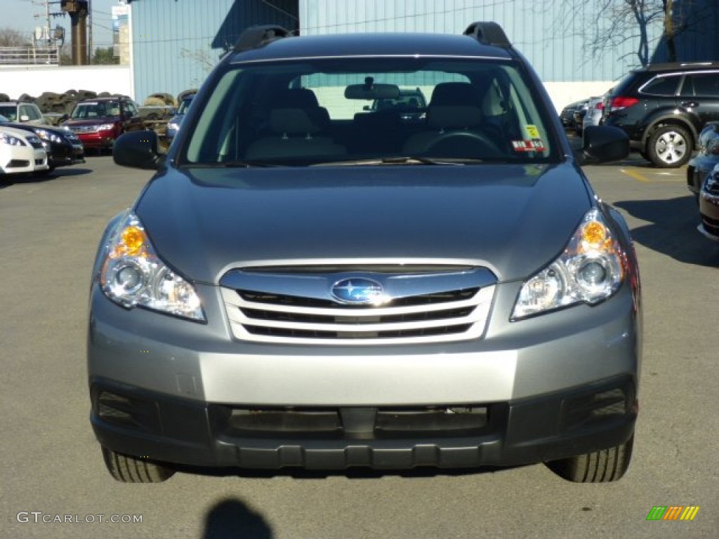 2011 Outback 2.5i Wagon - Steel Silver Metallic / Off Black photo #2