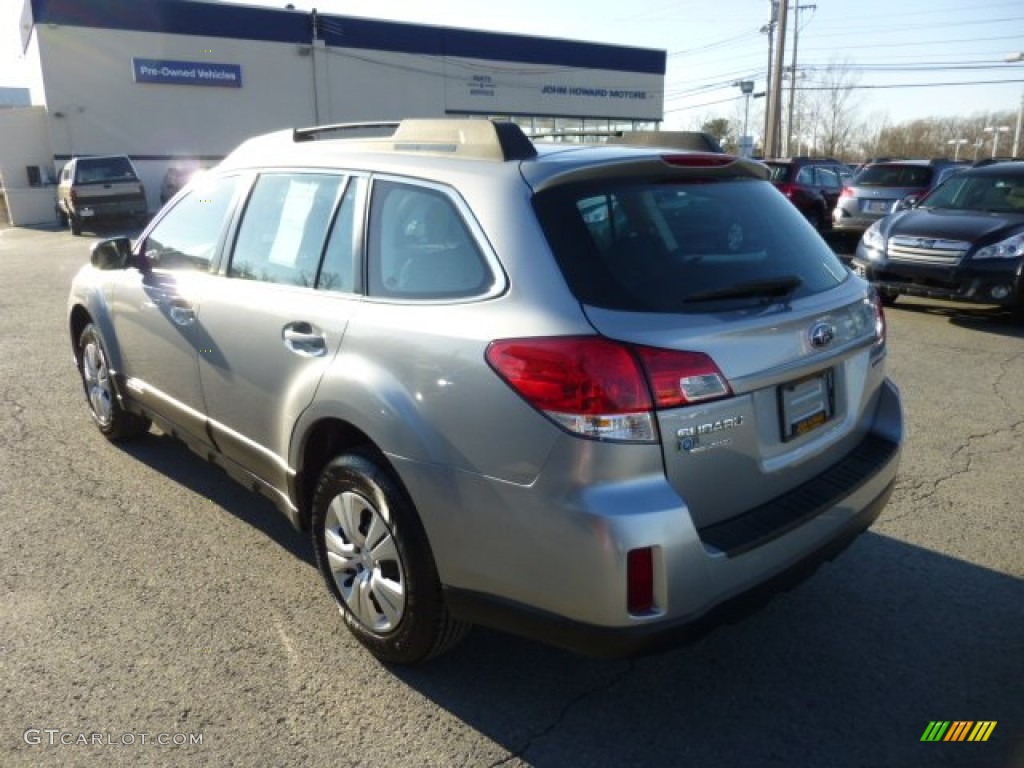 2011 Outback 2.5i Wagon - Steel Silver Metallic / Off Black photo #9