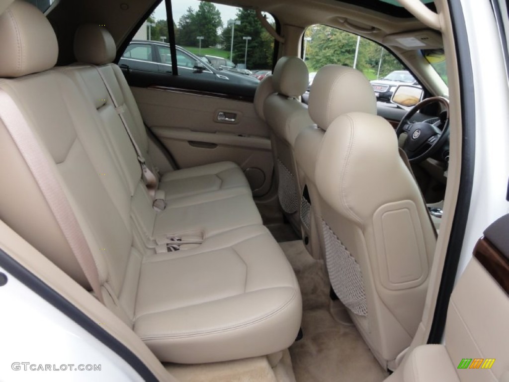 2007 SRX V6 - White Diamond / Cashmere photo #21