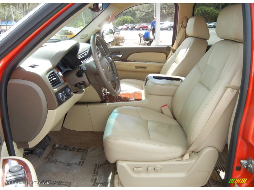 2009 Chevrolet Avalanche LTZ 4x4 Front Seat Photo #74071376