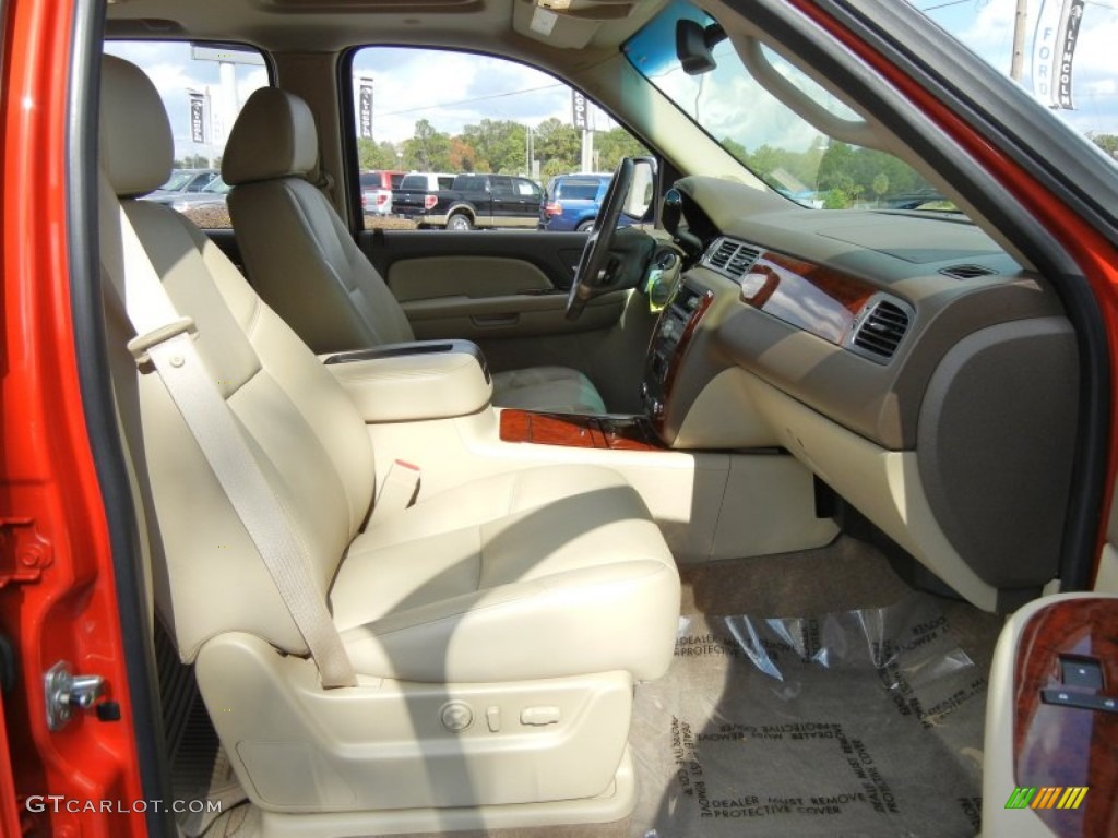 2009 Avalanche LTZ 4x4 - Inferno Orange Metallic / Light Cashmere photo #18