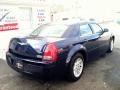 2006 Midnight Blue Pearlcoat Chrysler 300   photo #7