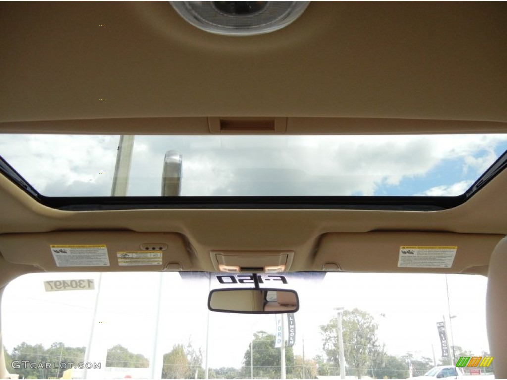 2013 F150 Lariat SuperCrew 4x4 - White Platinum Metallic Tri-Coat / Adobe photo #8