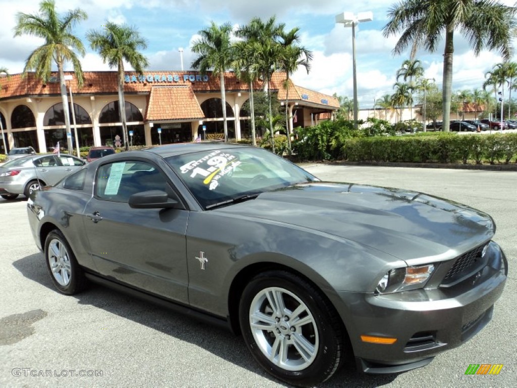 2010 Mustang V6 Coupe - Sterling Grey Metallic / Charcoal Black photo #2
