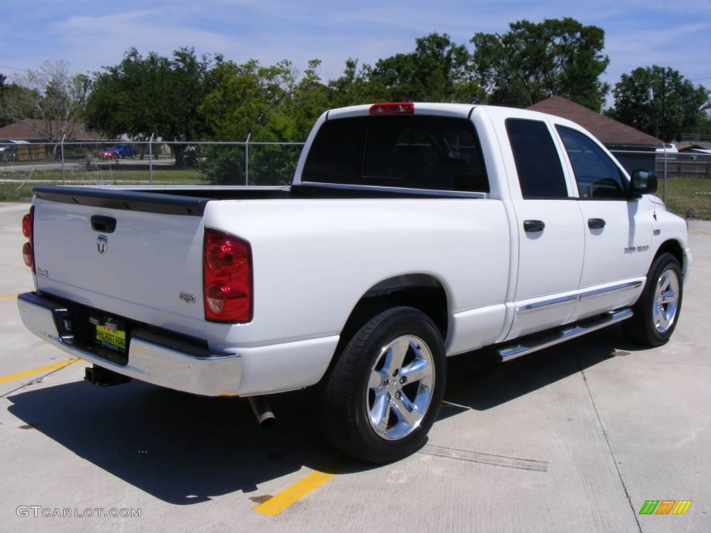 2007 Ram 1500 Laramie Quad Cab - Bright White / Khaki Beige photo #6