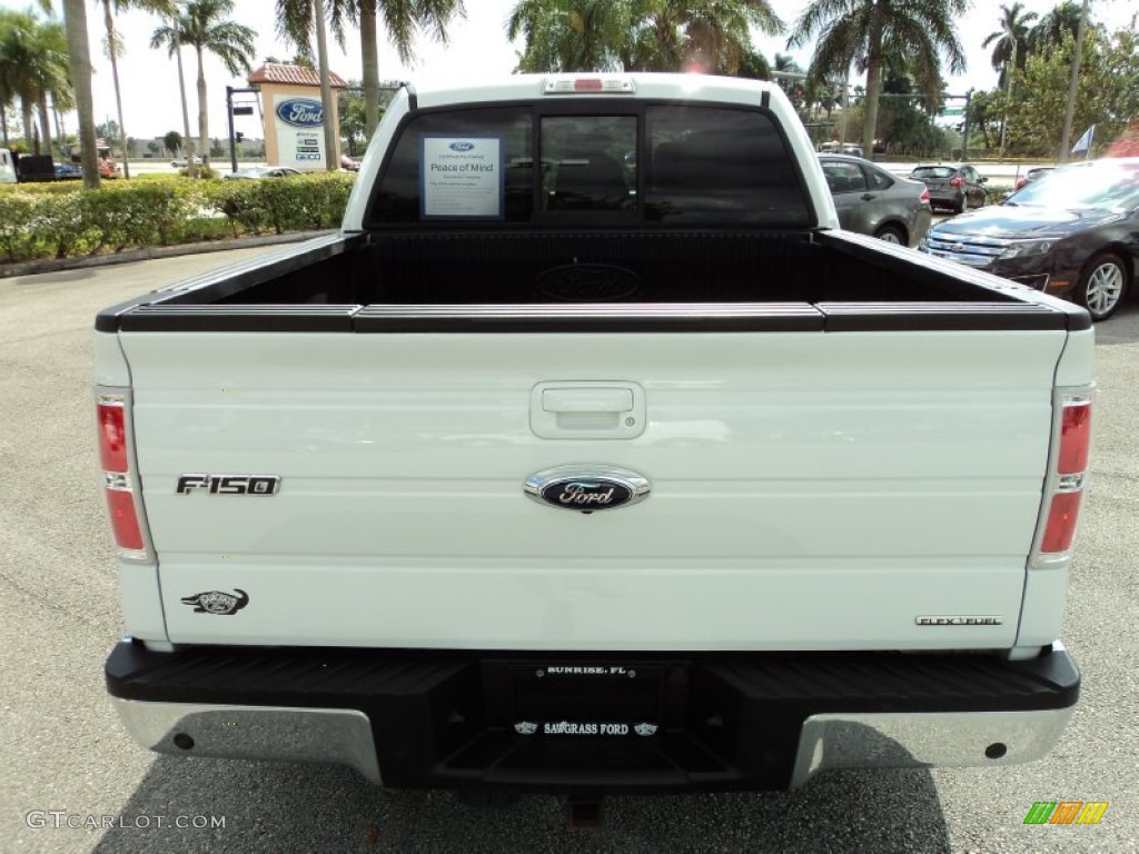 2011 F150 Lariat SuperCrew - Oxford White / Pale Adobe photo #7