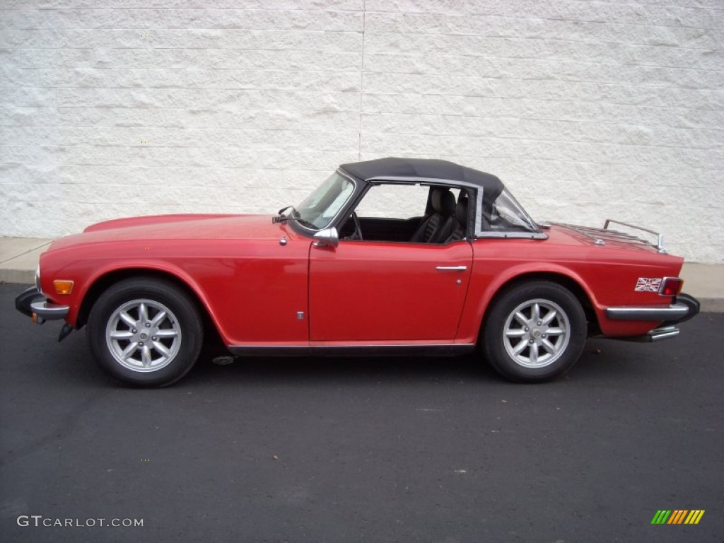 Pimento Red 1976 Triumph TR6 Roadster Exterior Photo #74081528