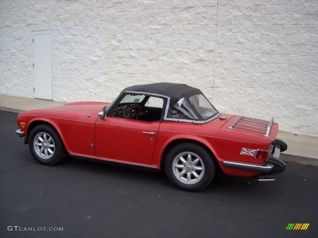 Pimento Red 1976 Triumph TR6 Roadster Exterior Photo #74081549