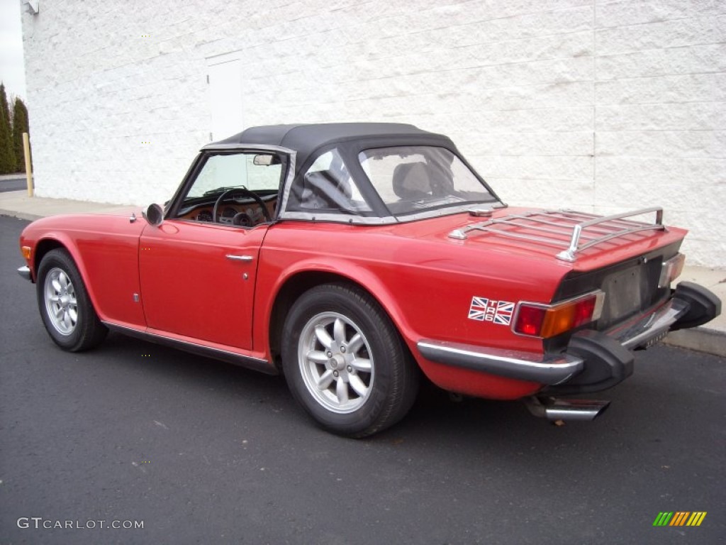 Pimento Red 1976 Triumph TR6 Roadster Exterior Photo #74081570