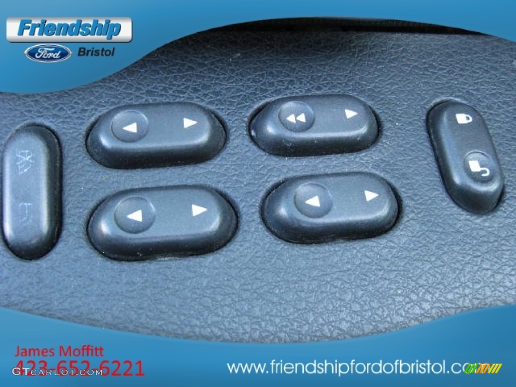 2004 F150 FX4 SuperCrew 4x4 - Medium Wedgewood Blue Metallic / Medium/Dark Flint photo #16