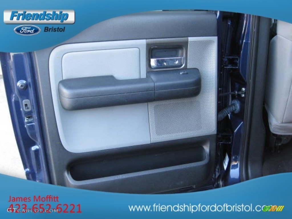 2004 F150 FX4 SuperCrew 4x4 - Medium Wedgewood Blue Metallic / Medium/Dark Flint photo #19