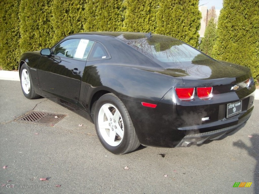 2011 Camaro LT Coupe - Black / Black photo #11