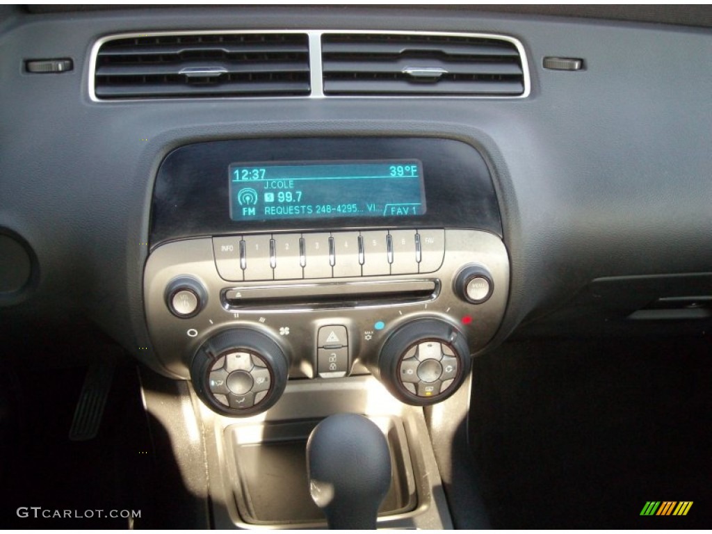 2011 Camaro LT Coupe - Black / Black photo #17