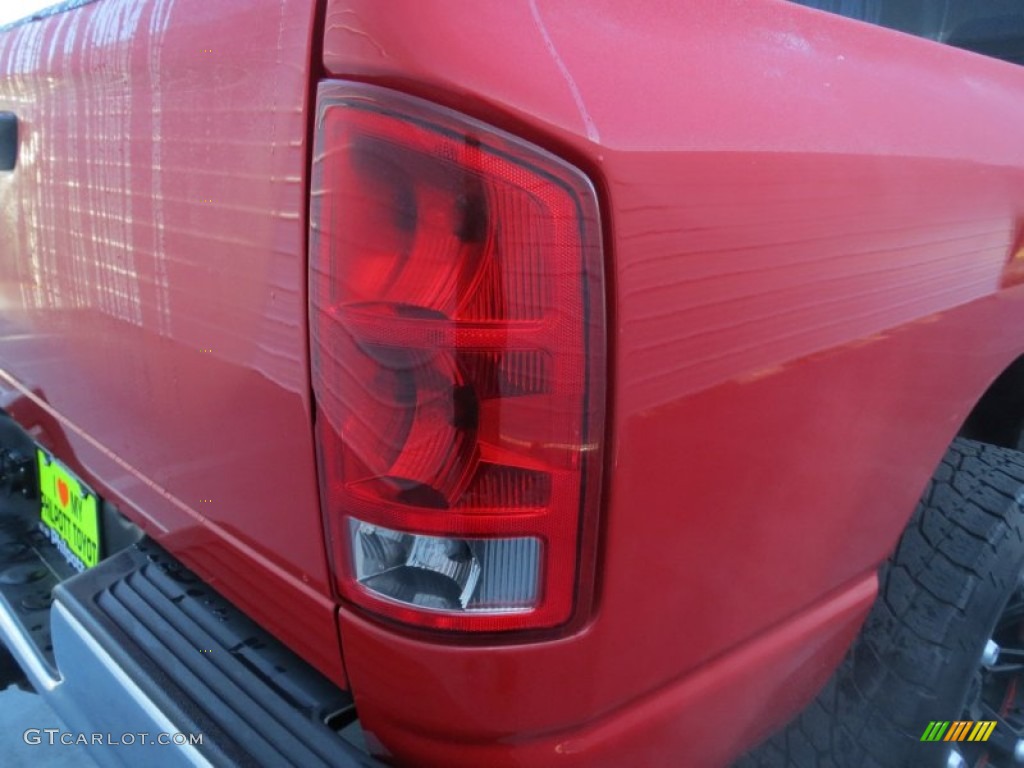 2005 Ram 1500 ST Quad Cab - Flame Red / Dark Slate Gray photo #16